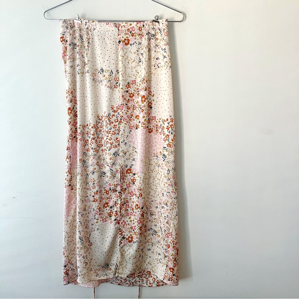 Emory Park • Ada Maxi Skirt in Cream Floral - Picture 2 of 12
